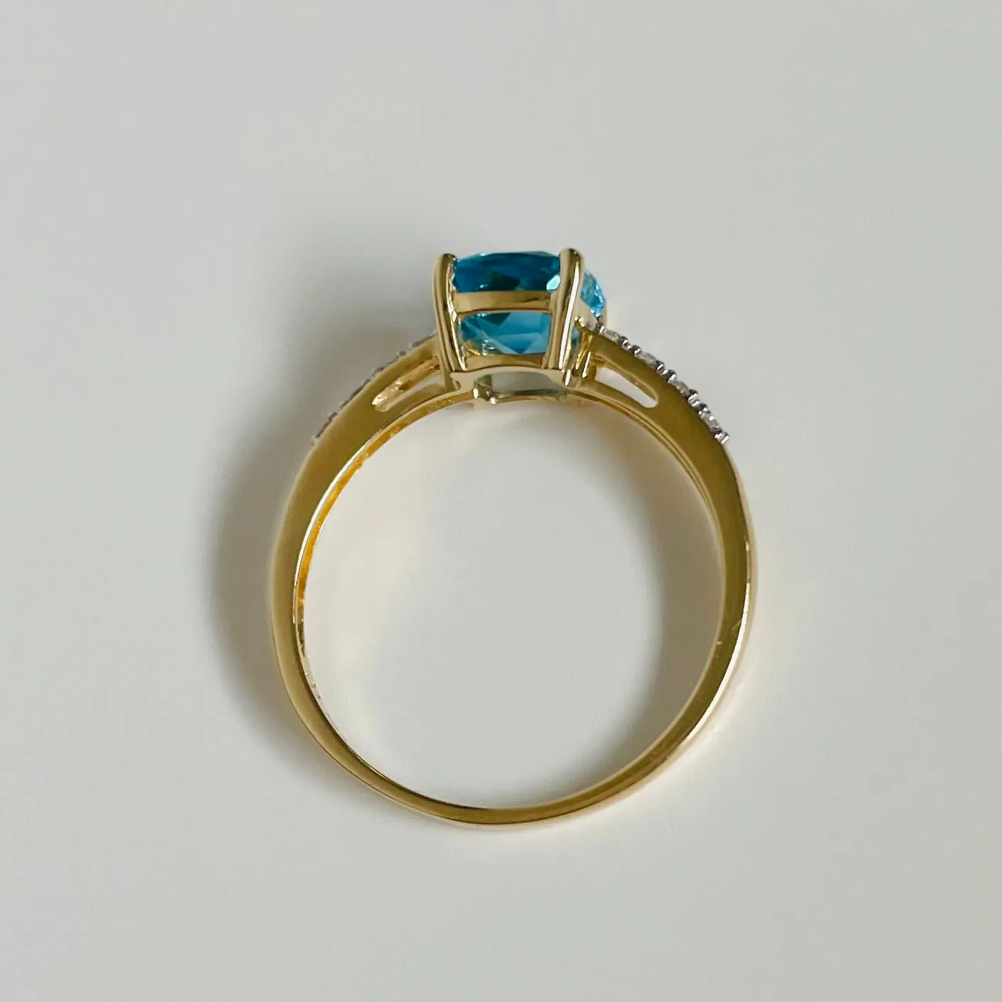 14K Blue Topaz & Diamond Ring