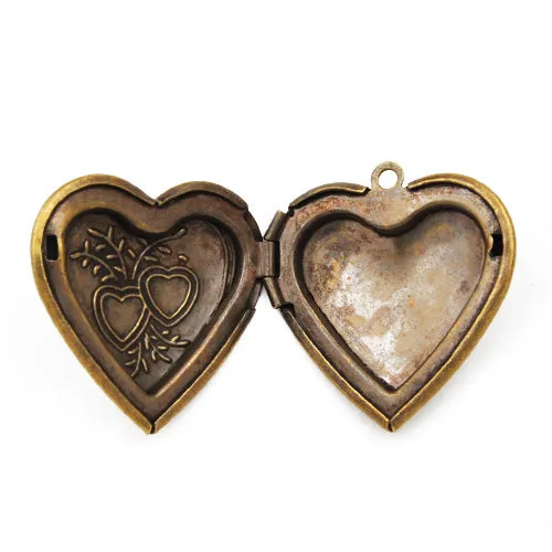 29*28 mm Antique Brass Love Heart Lockets Pendant Victorian Style,Sold 20 pcs per pkg