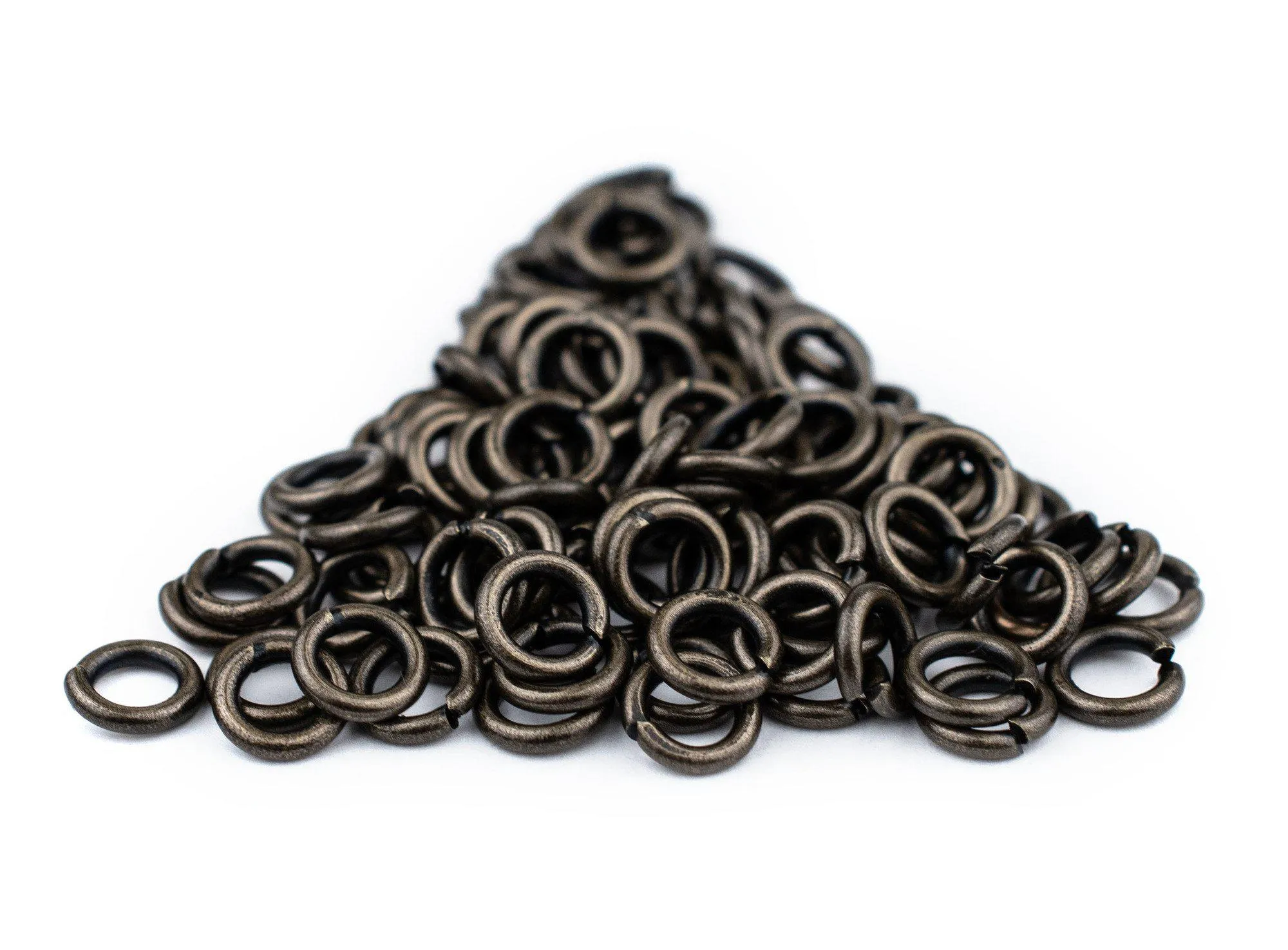 6mm Black Round Jump Rings (Approx 100 pieces)