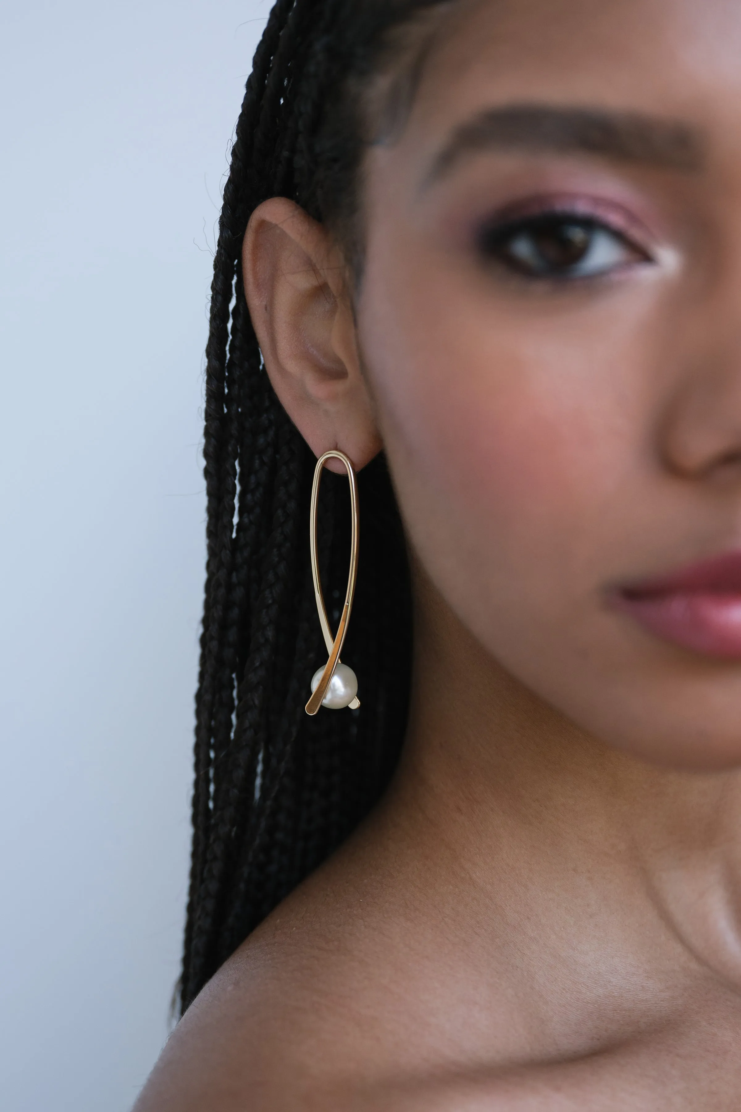 Danna Gold and Pearl Statement Earring - Gold/Ivory