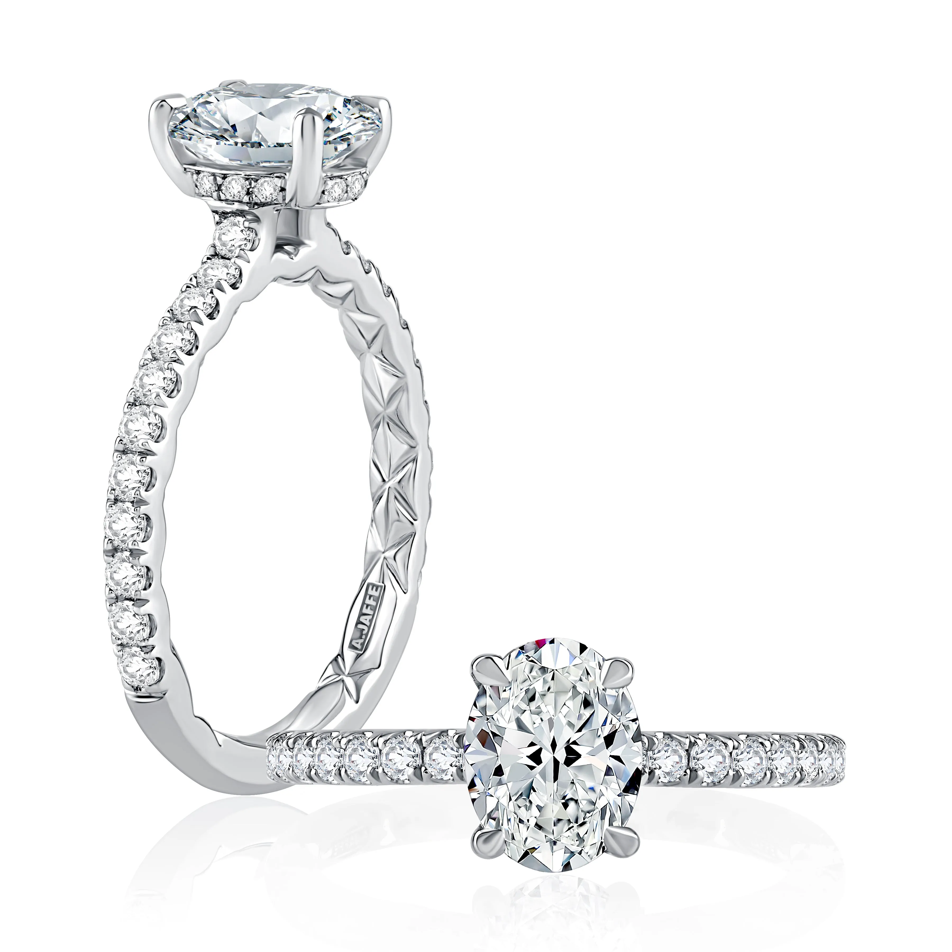 Diamond Pavé Engagement Ring with Quilted Interior