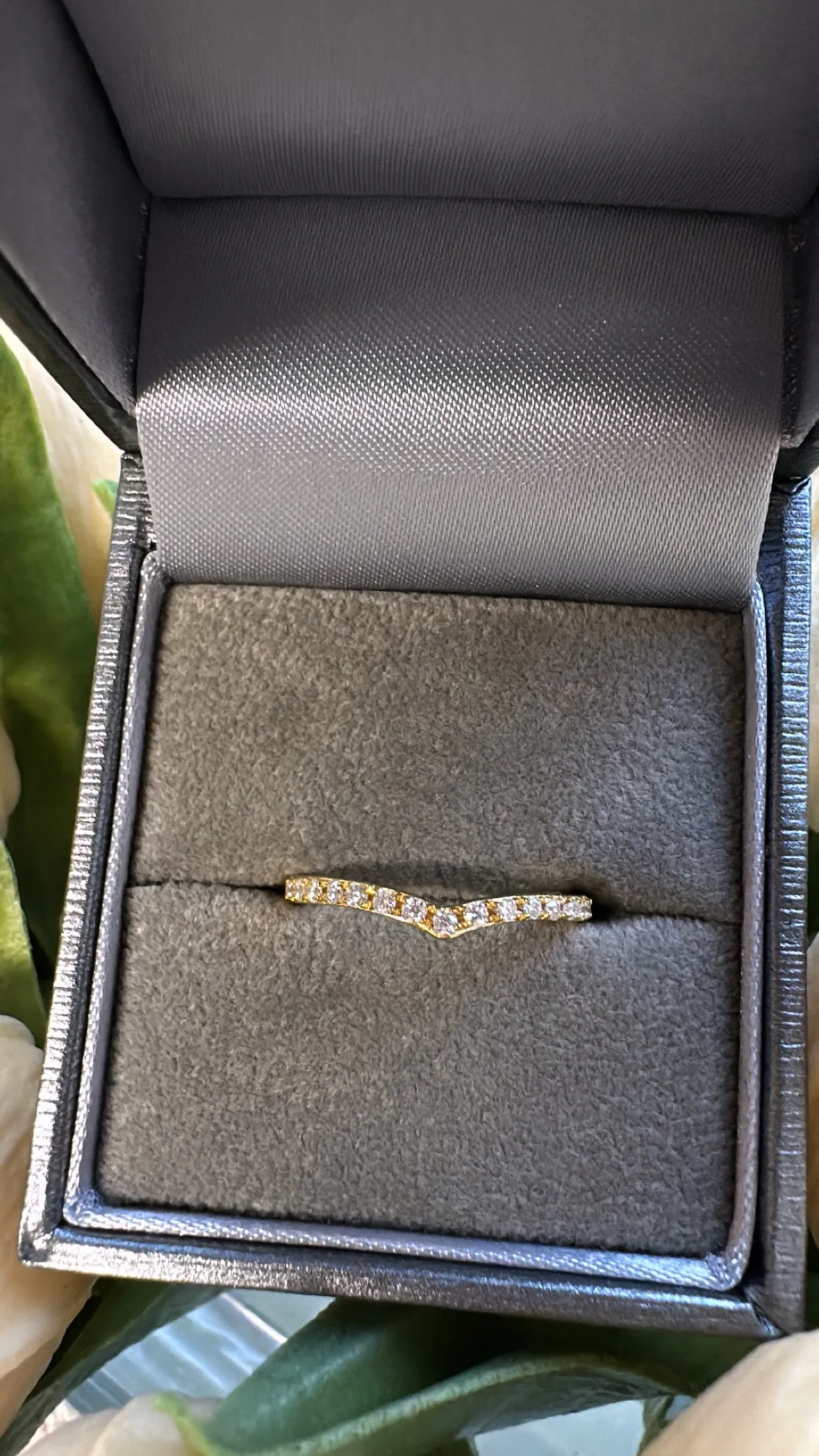 Eternity V Moissanite Ring- Gold