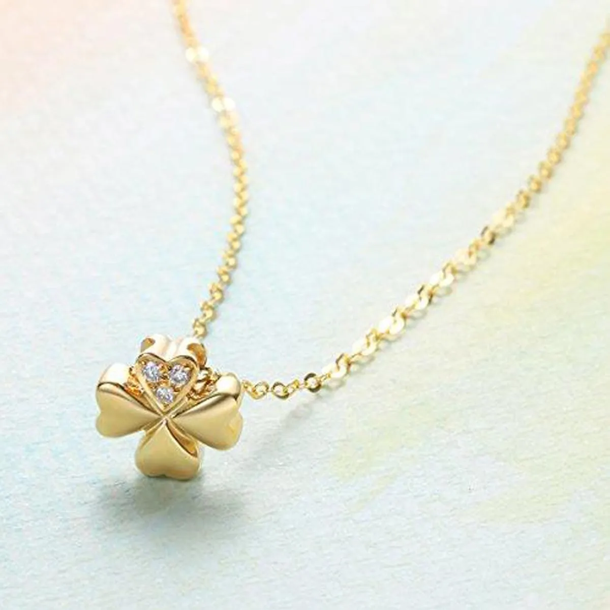 FANCIME "Lucky Clover" Floral 18K Yellow Gold Necklace