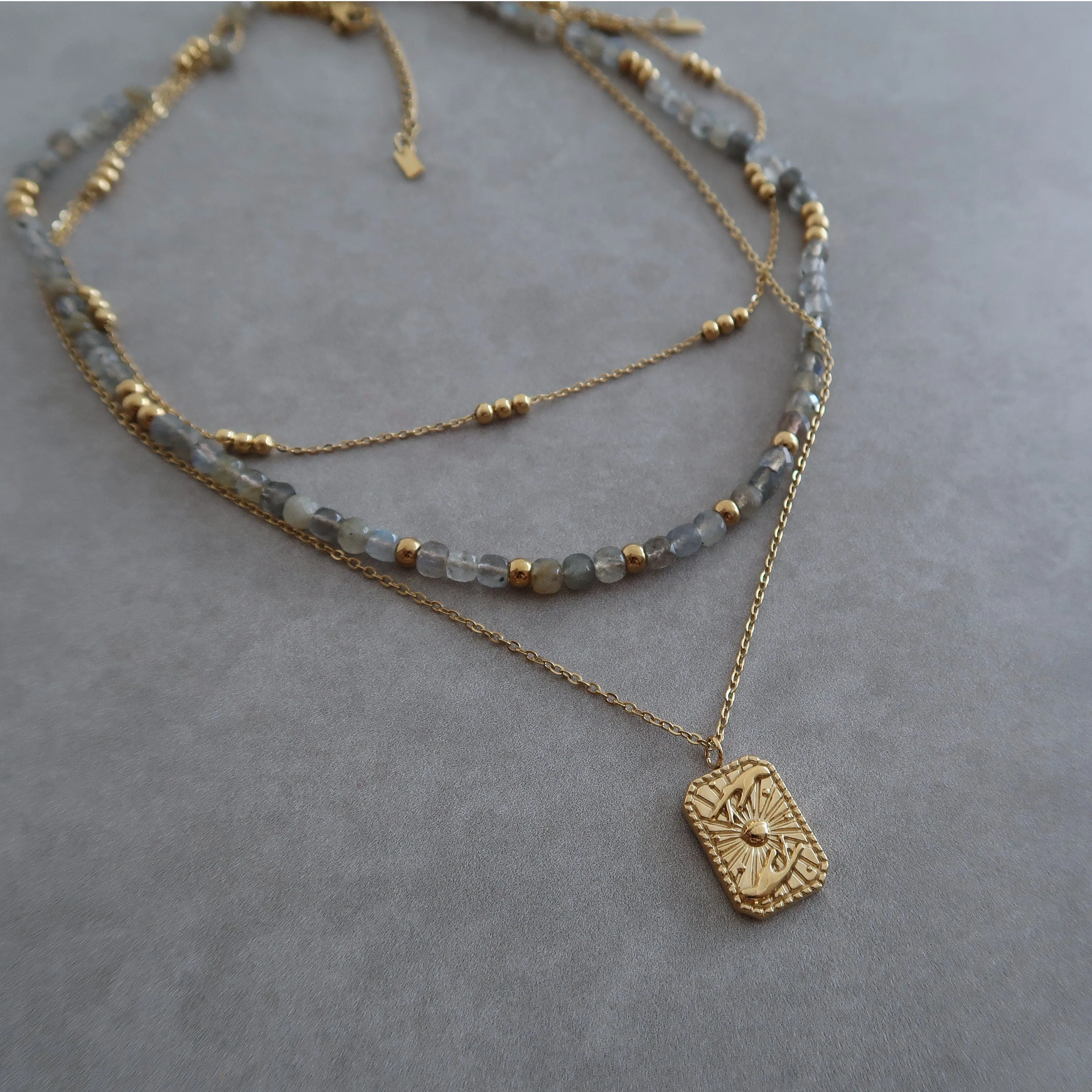 Gold Stainless Steel Necklace Set - 3 Layered Chains with HANDS Pendant and  Labradorite Beads