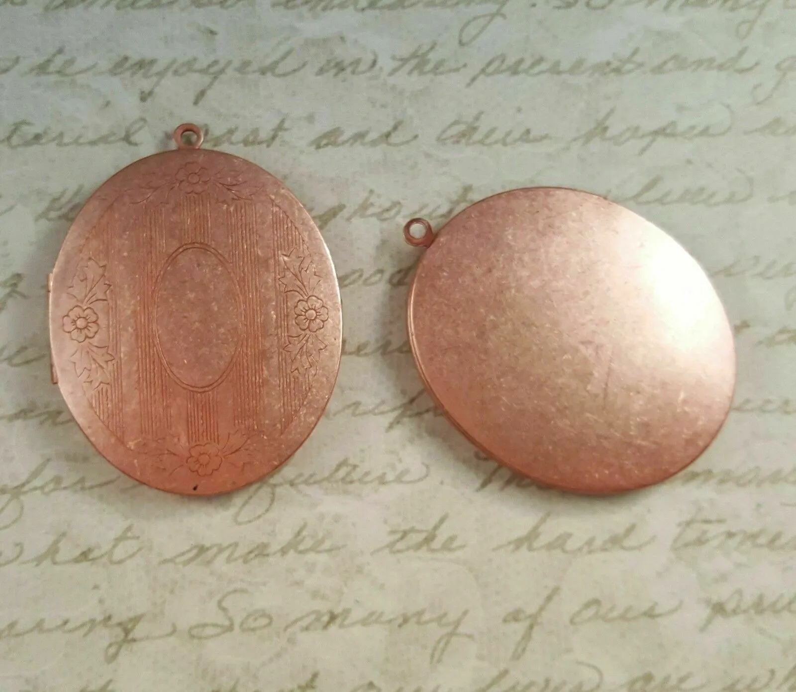 Large Brass Ornate Etched Locket x 2 - WLOCV.