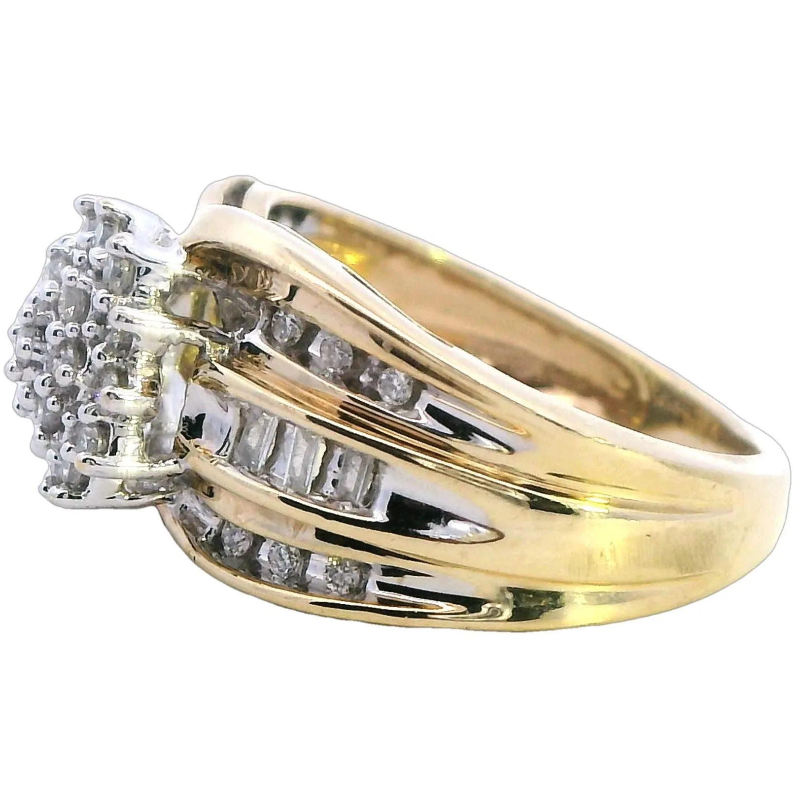 Luxurious 9ct Yellow Gold & Diamond Cluster Ring - Heartfelt Gift for Valentines