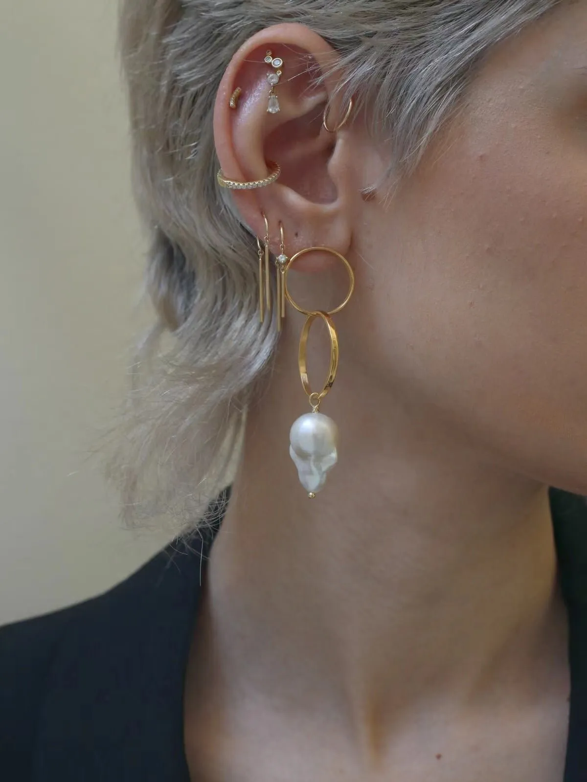 Minimalist Baroque Drop Circle Statement Earrings