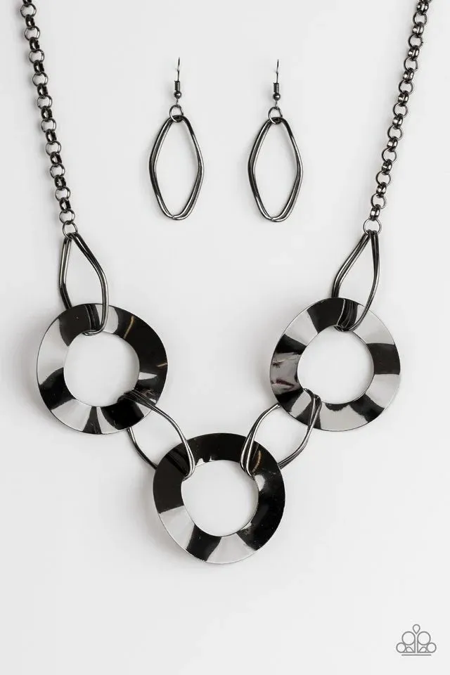 Paparazzi Necklace ~ Modern Mechanics - Black