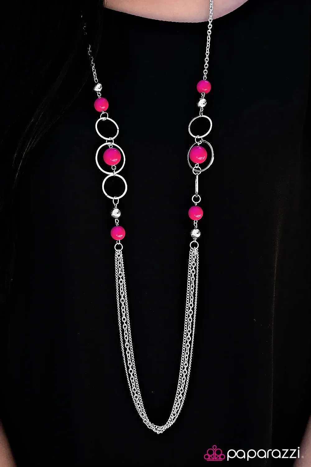 Paparazzi Necklace ~ The Middle GLAM - Pink