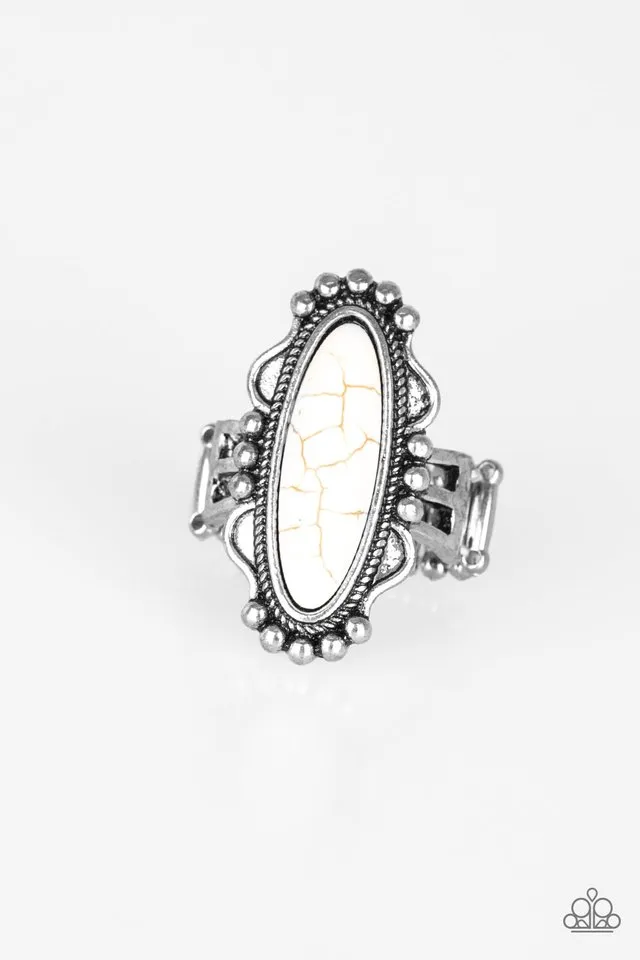 Paparazzi Ring ~ Leave No Trace - White