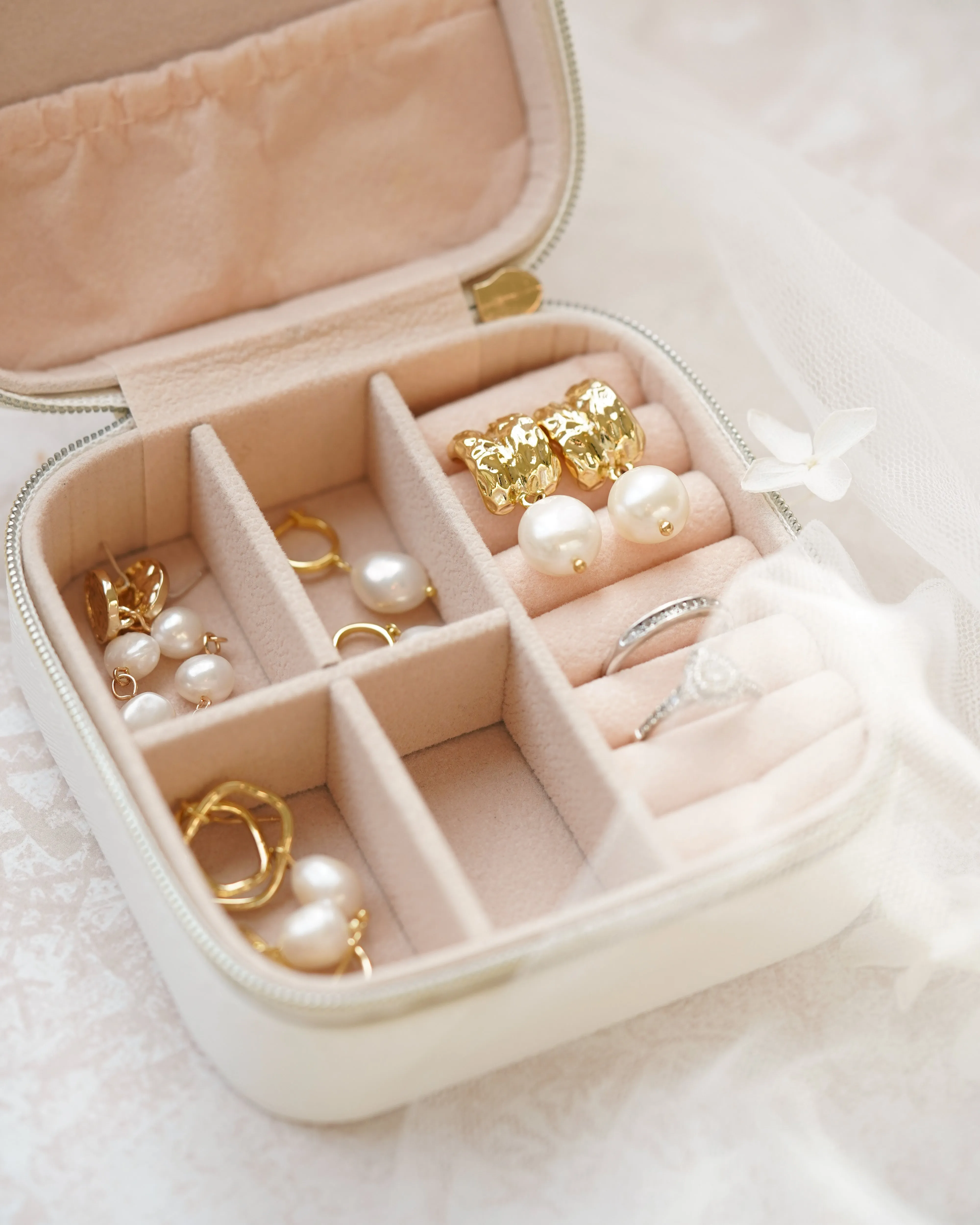 Personalised Jewellery Case - Oatmeal