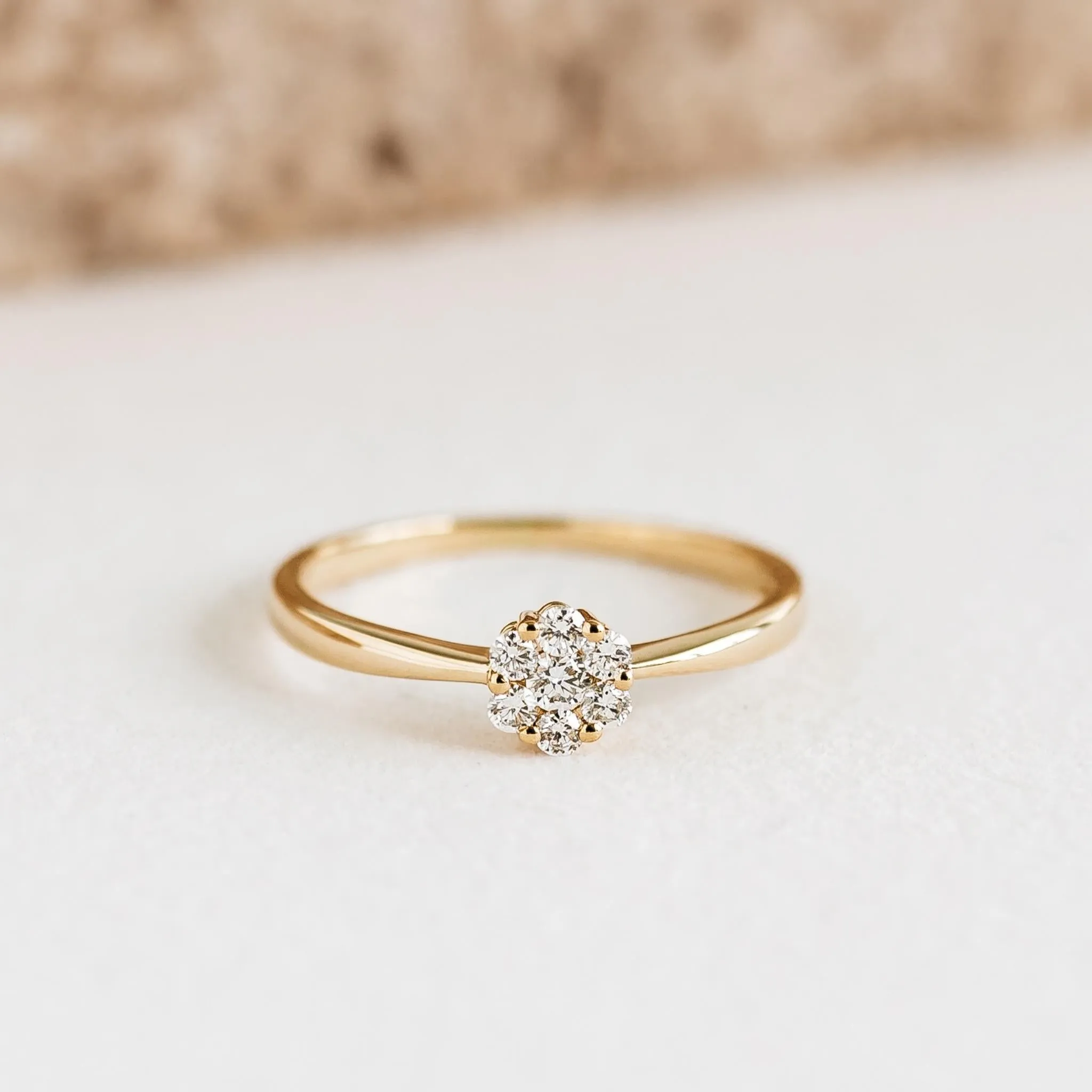 Round Cluster Diamond Ring 14k Gold - Talia