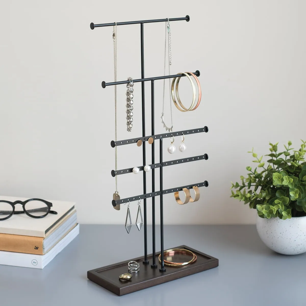 TRIGEM 5 JEWELRY STAND BLACK /WALNUT