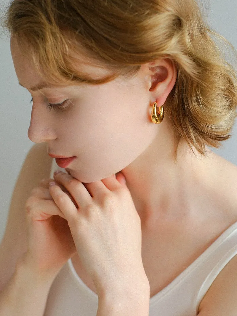 U-Shaped Minimalist Hoops Earrings