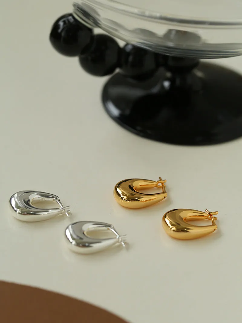 U-Shaped Minimalist Hoops Earrings